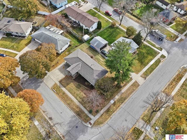 4310 N Park Boulevard, Lincoln, NE 68521