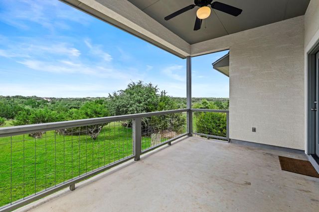 108 W Eli Chandler ST, Blanco, TX 78606