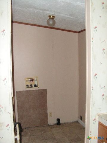 106 Gbrv Loop, Canyon Lake, TX 78133