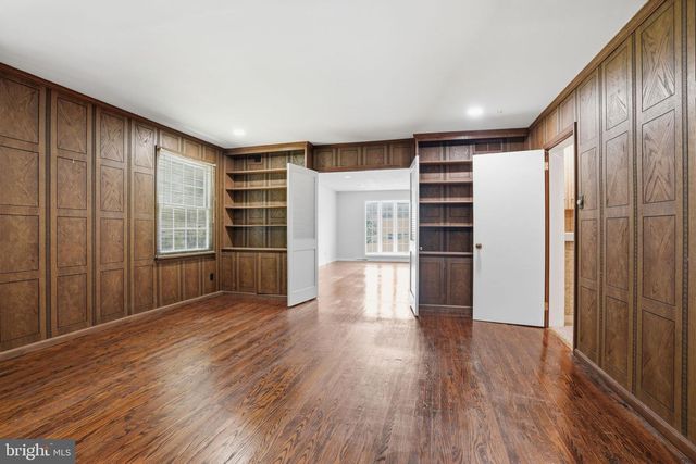 1840 NICHOLAS DR, Huntingdon Valley, PA 19006