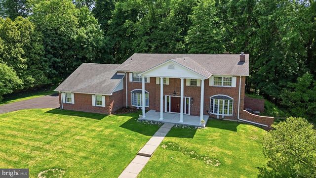 1840 NICHOLAS DR, Huntingdon Valley, PA 19006