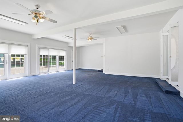 1840 NICHOLAS DR, Huntingdon Valley, PA 19006