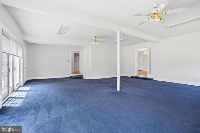 1840 NICHOLAS DR, Huntingdon Valley, PA 19006
