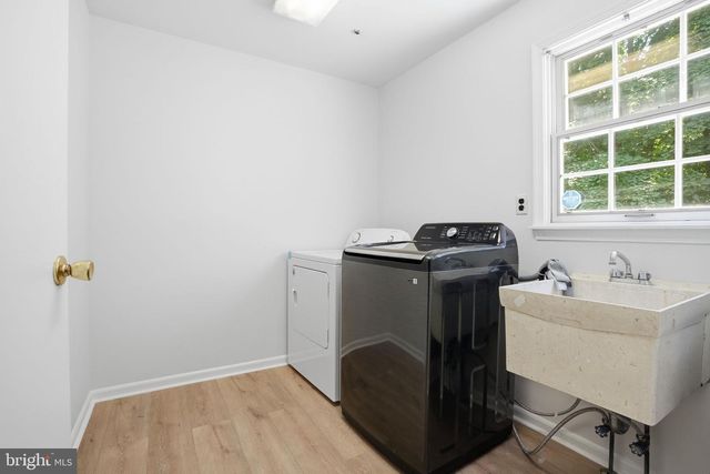 1840 NICHOLAS DR, Huntingdon Valley, PA 19006