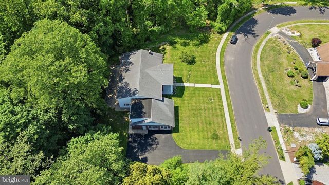 1840 NICHOLAS DR, Huntingdon Valley, PA 19006