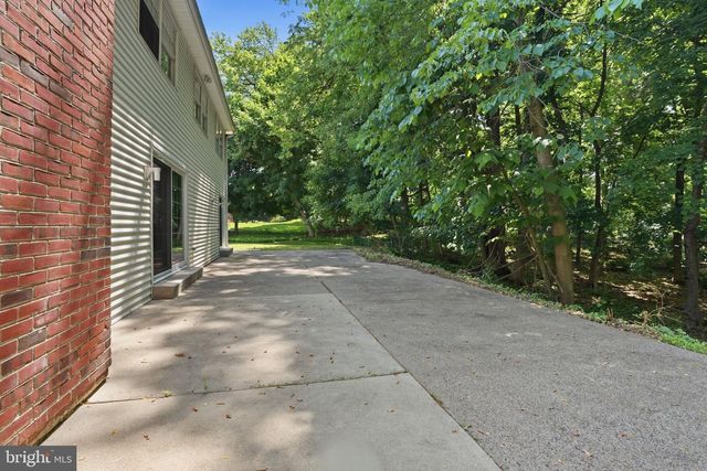 1840 NICHOLAS DR, Huntingdon Valley, PA 19006