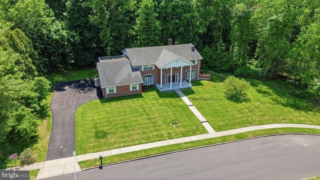 1840 NICHOLAS DR, Huntingdon Valley, PA 19006