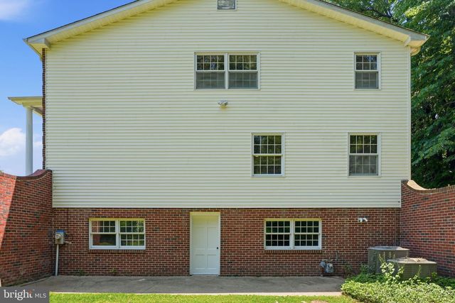 1840 NICHOLAS DR, Huntingdon Valley, PA 19006