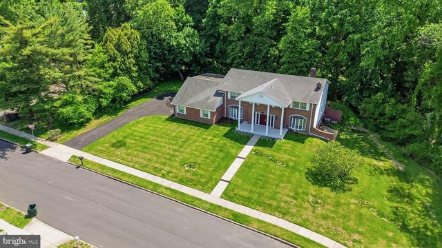 1840 NICHOLAS DR, Huntingdon Valley, PA 19006