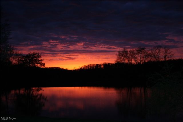 20 Mustang Acres, Parkersburg, WV 26104