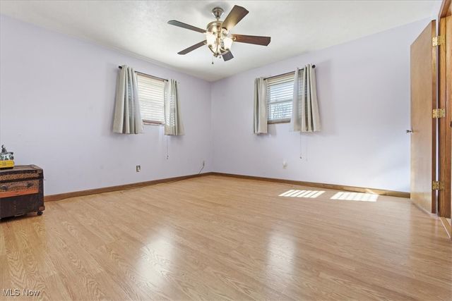 20 Mustang Acres, Parkersburg, WV 26104