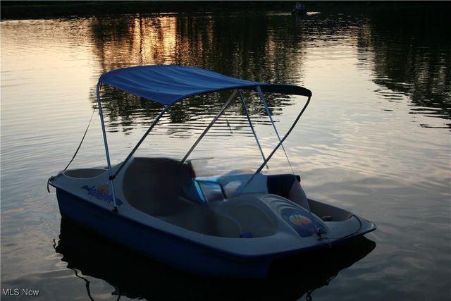 20 Mustang Acres, Parkersburg, WV 26104