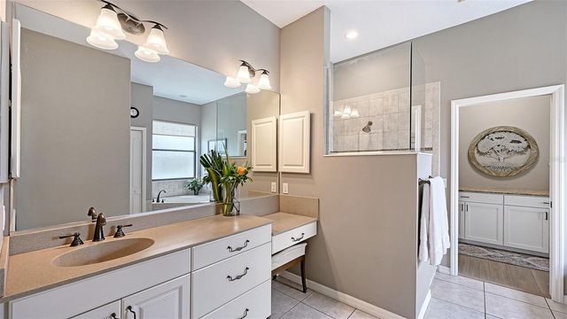 16736 4TH AVENUE NE, Bradenton, FL 34212