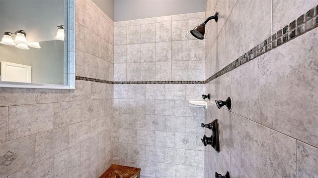 16736 4TH AVENUE NE, Bradenton, FL 34212