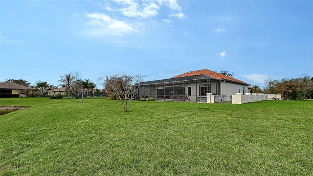 16736 4TH AVENUE NE, Bradenton, FL 34212