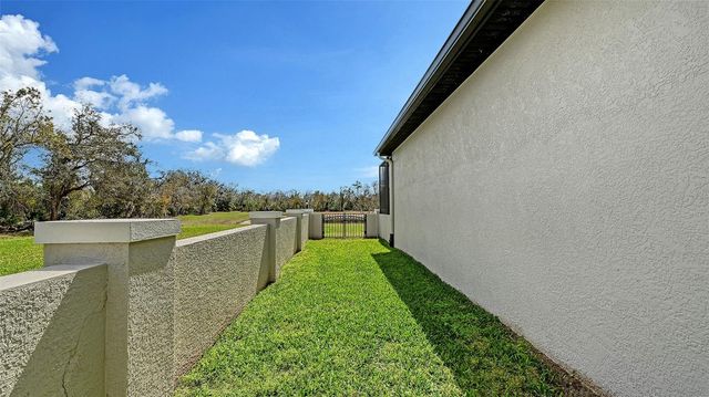 16736 4TH AVENUE NE, Bradenton, FL 34212