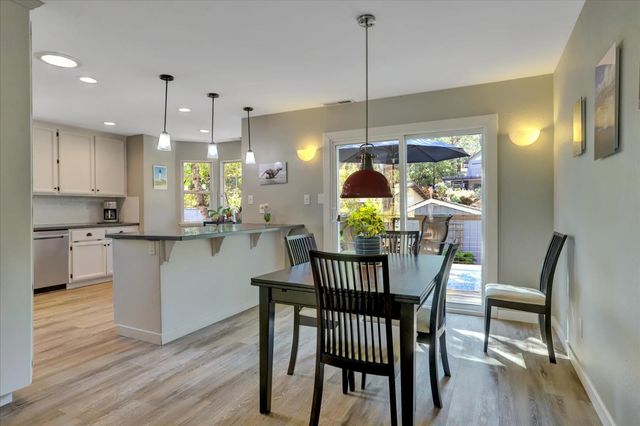 10971 Juanita Ct, Grass Valley, CA 95949