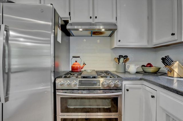 10971 Juanita Ct, Grass Valley, CA 95949