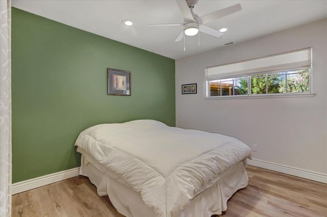 10971 Juanita Ct, Grass Valley, CA 95949