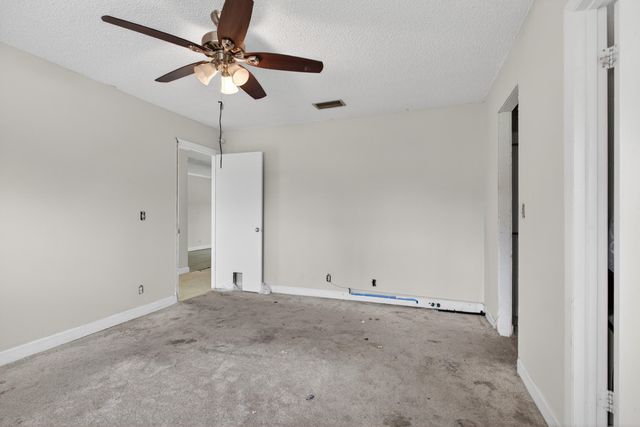 8122 NW 73rd Avenue, Tamarac, FL 33321