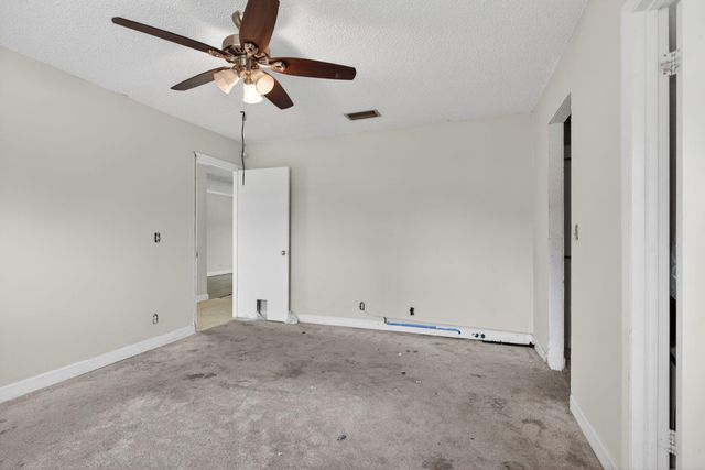 8122 NW 73rd Avenue, Tamarac, FL 33321