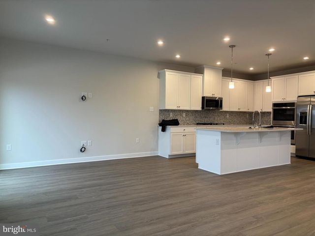 2646 TISBURY LN, Downingtown, PA 19335