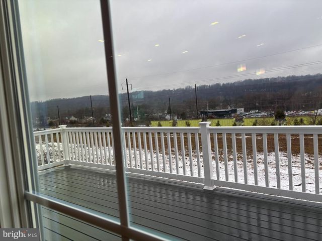 2646 TISBURY LN, Downingtown, PA 19335