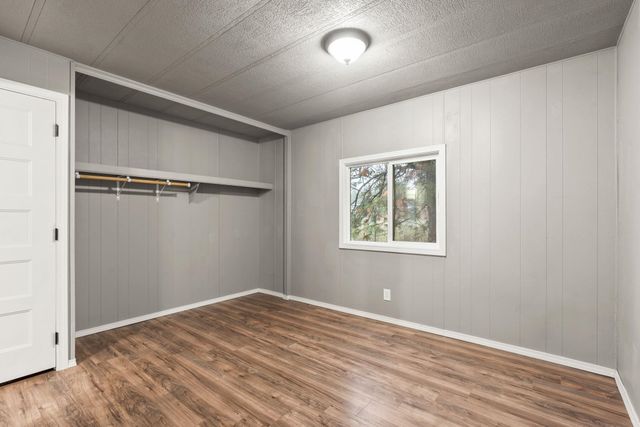 35312 N Newport Hwy, Chattaroy, WA 99003