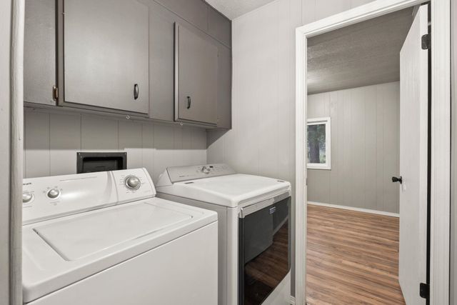 35312 N Newport Hwy, Chattaroy, WA 99003