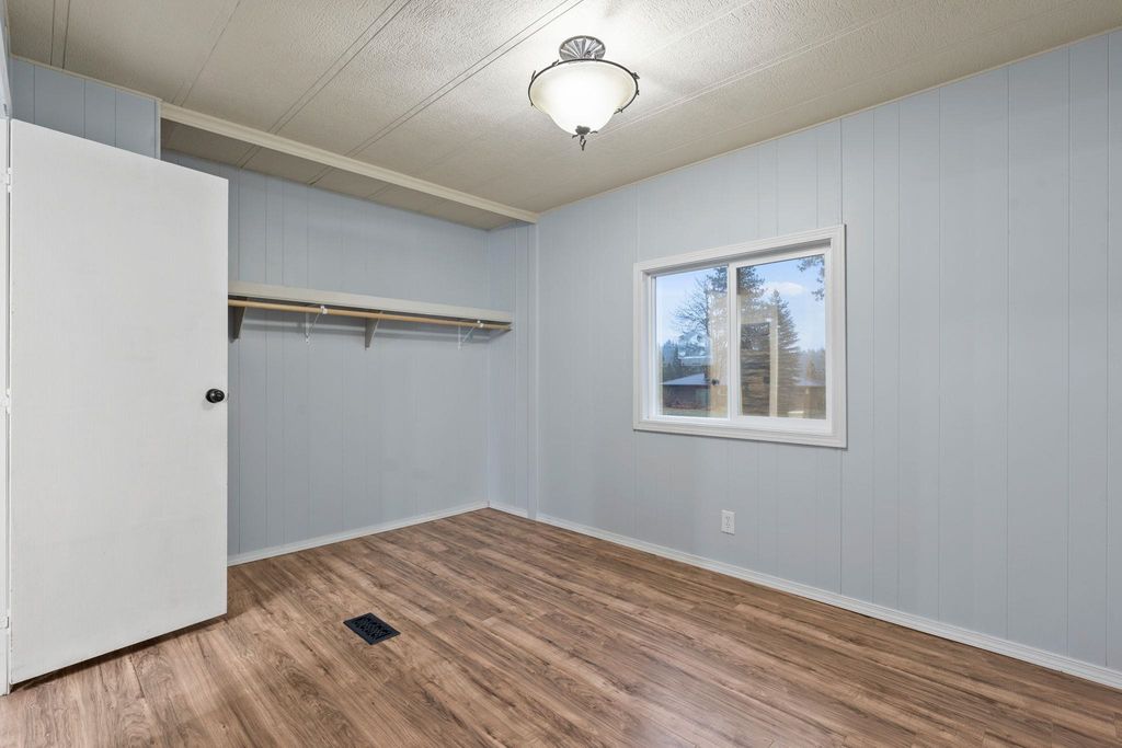 35312 N Newport Hwy, Chattaroy, WA 99003 photo 12