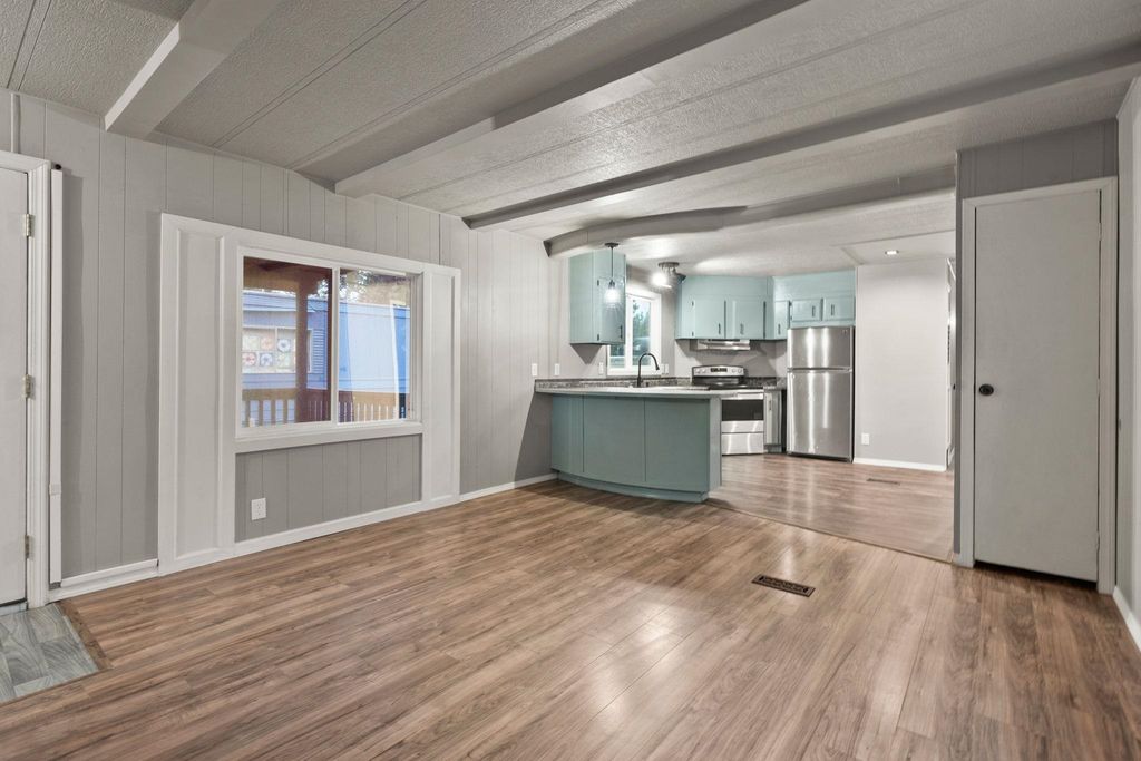 35312 N Newport Hwy, Chattaroy, WA 99003 photo 6