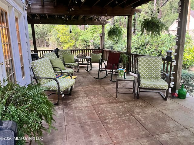 787 Shady Oaks Circle, Oxford, MS 38655