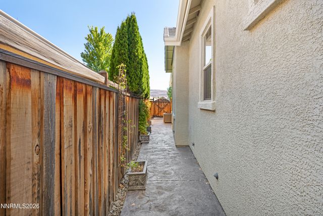 5979 Quintessa Drive, Sparks, NV 89436