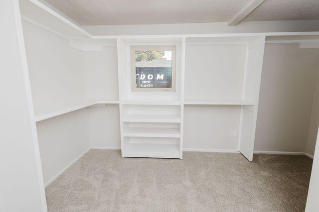 2508 N 4th Street, Tahoka, TX 79373