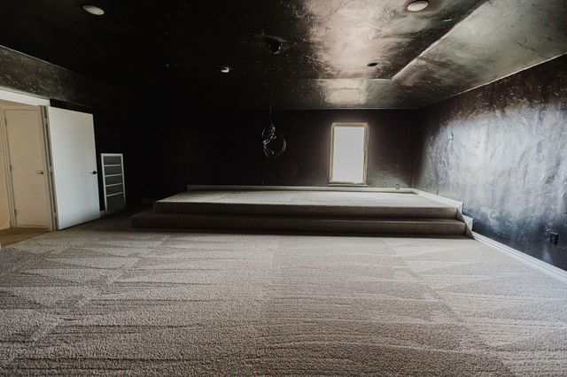 2508 N 4th Street, Tahoka, TX 79373