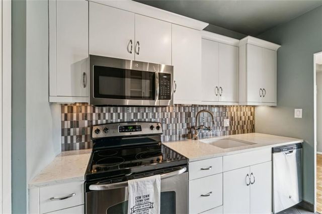 333 W Meyer Boulevard 504, Kansas City, MO 64113