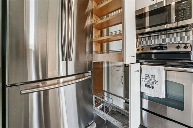 333 W Meyer Boulevard 504, Kansas City, MO 64113