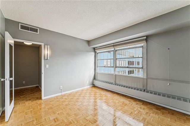 333 W Meyer Boulevard 504, Kansas City, MO 64113