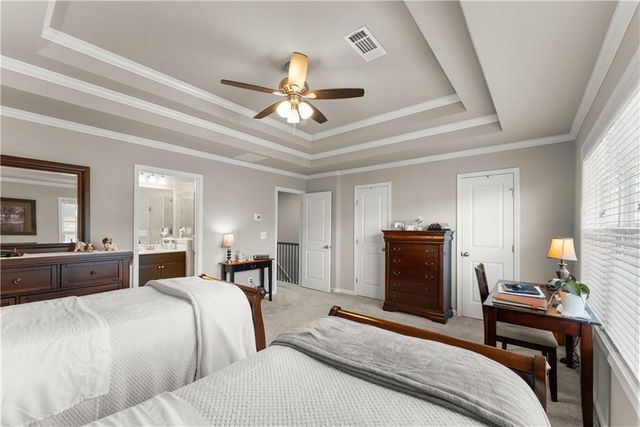 5124 FOX DEN Road, Oakwood, GA 30566