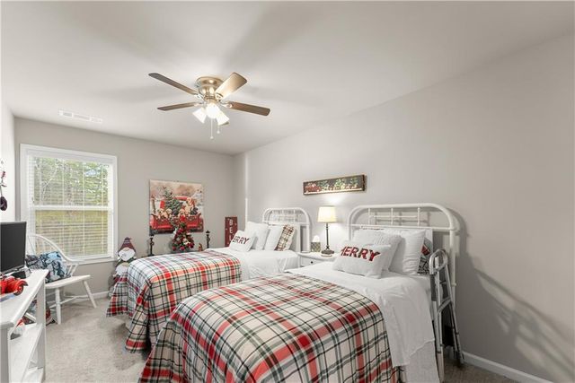 5124 FOX DEN Road, Oakwood, GA 30566