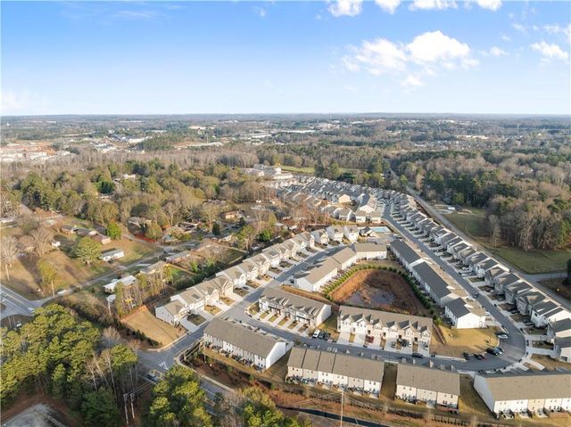 5124 FOX DEN Road, Oakwood, GA 30566