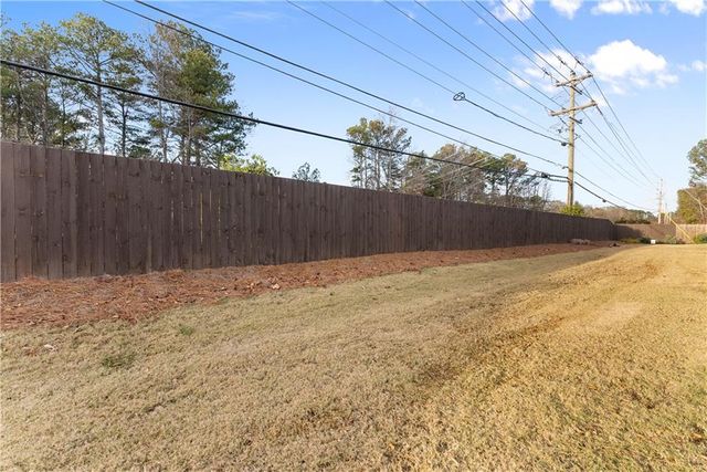 5124 FOX DEN Road, Oakwood, GA 30566