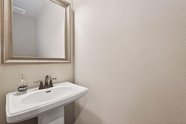 22811 Wild Heather Drive, Tomball, TX 77375