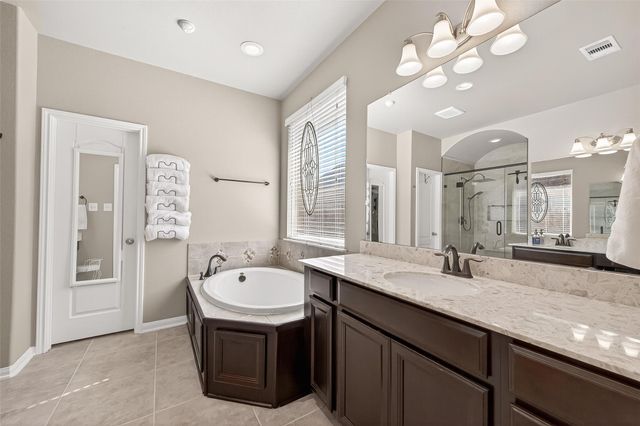 22811 Wild Heather Drive, Tomball, TX 77375