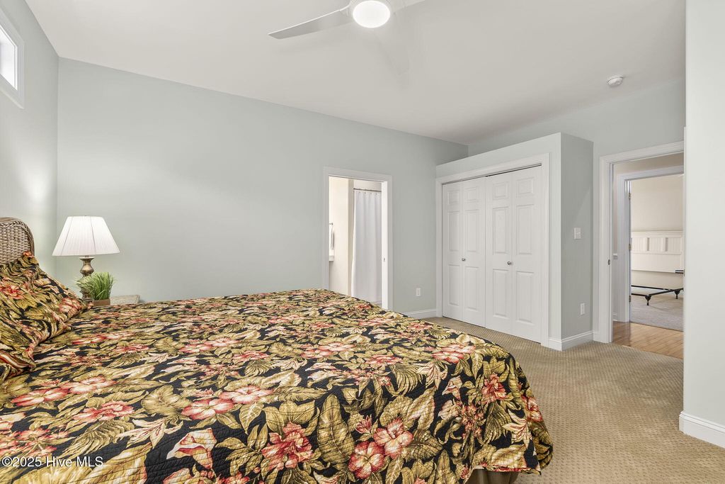 Image 16 of property listing at 200 Shipwreck Lane, Emerald Isle, NC 28594