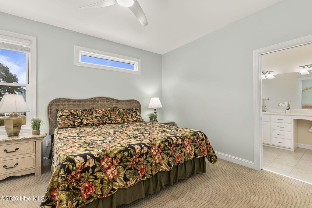 Image 17 of property listing at 200 Shipwreck Lane, Emerald Isle, NC 28594