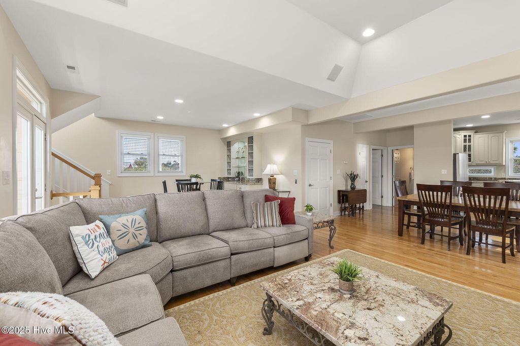 Image 32 of property listing at 200 Shipwreck Lane, Emerald Isle, NC 28594