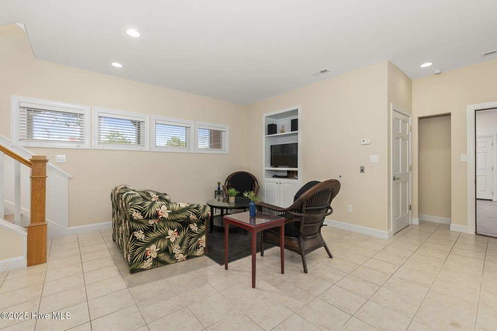 Image 54 of property listing at 200 Shipwreck Lane, Emerald Isle, NC 28594