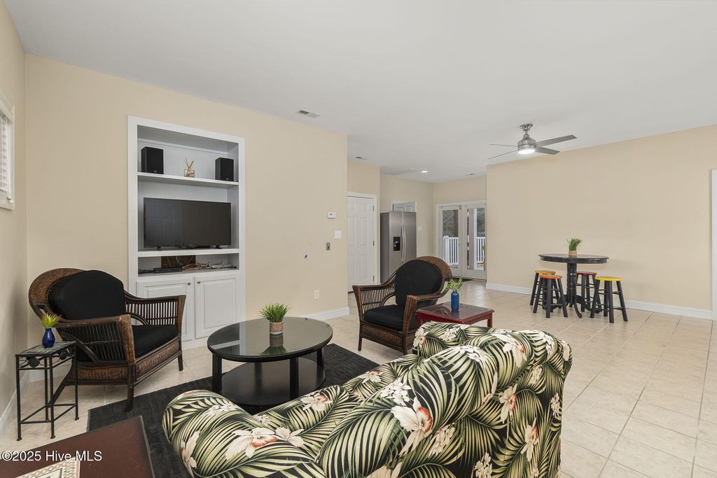 Image 55 of property listing at 200 Shipwreck Lane, Emerald Isle, NC 28594