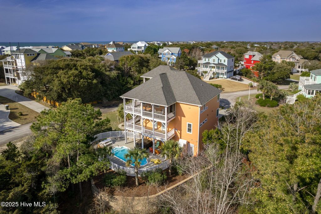 Image 65 of property listing at 200 Shipwreck Lane, Emerald Isle, NC 28594